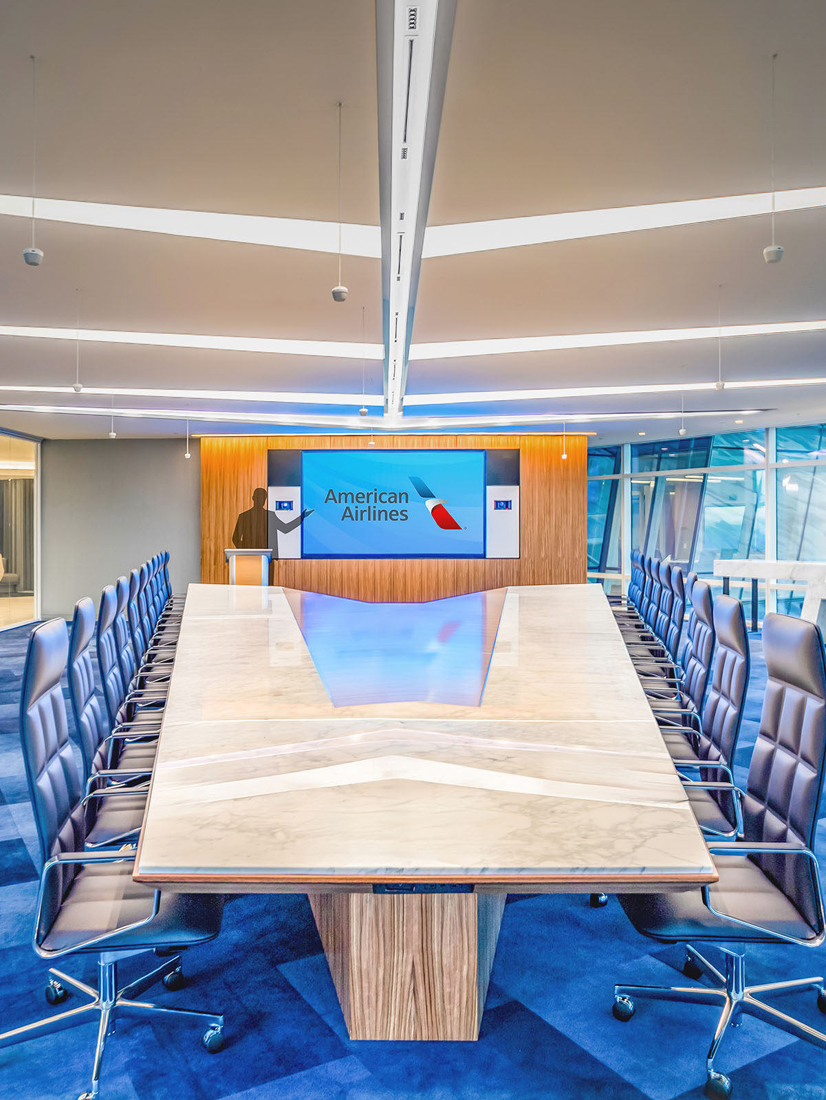 Corporate conference room redesigned by Ford AV.