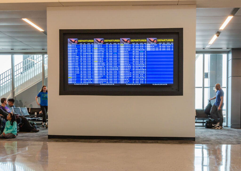 Austin-Bergstron International Airport uses HD displays to keep travelers informed of their flight times and airport information.