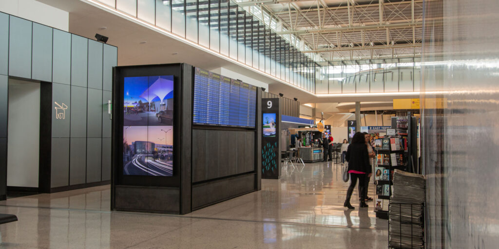 Austin-Bergstron International Airport had Ford AV install HD displays for wayfinding and digital signage. 